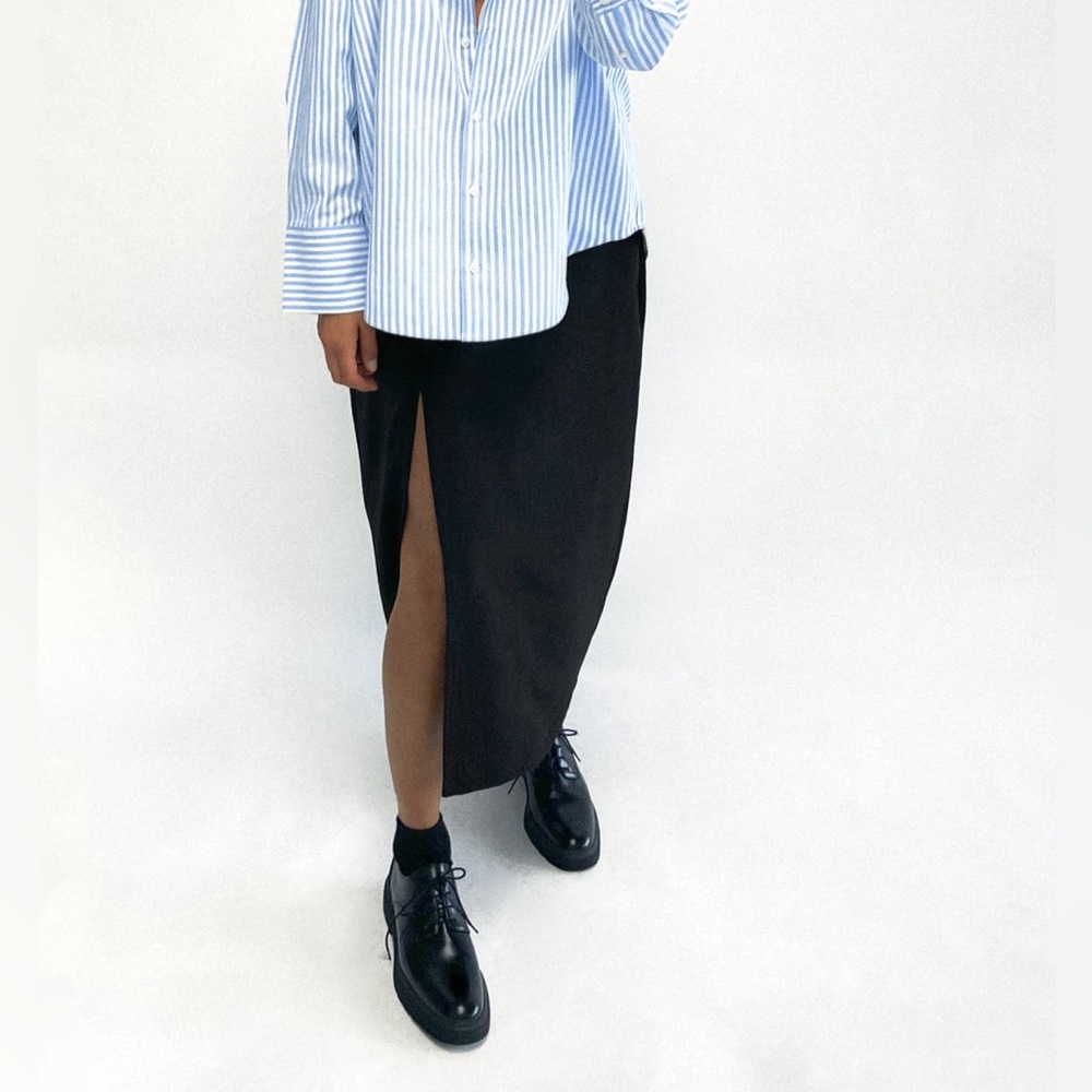 Zara cut out midi skirt (size m)